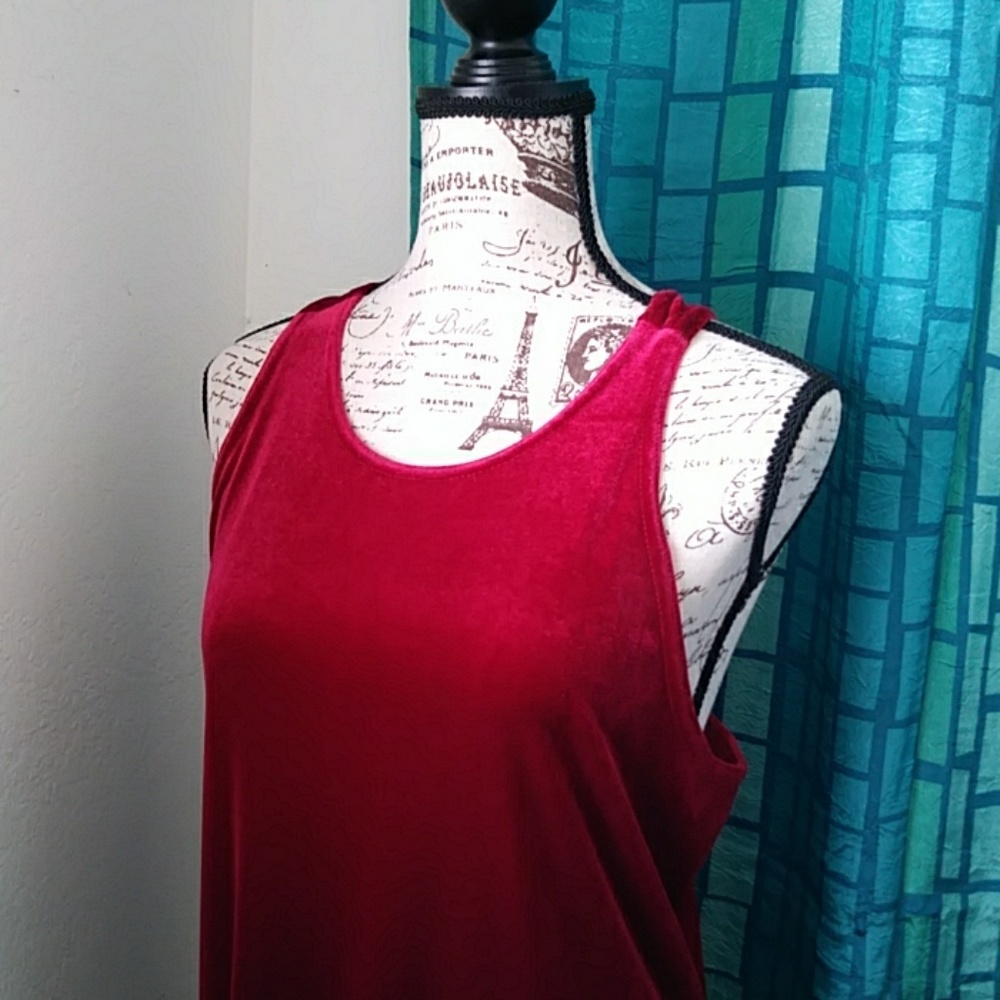 Ronni Nicole By Ouida Gown. Brand NEW!